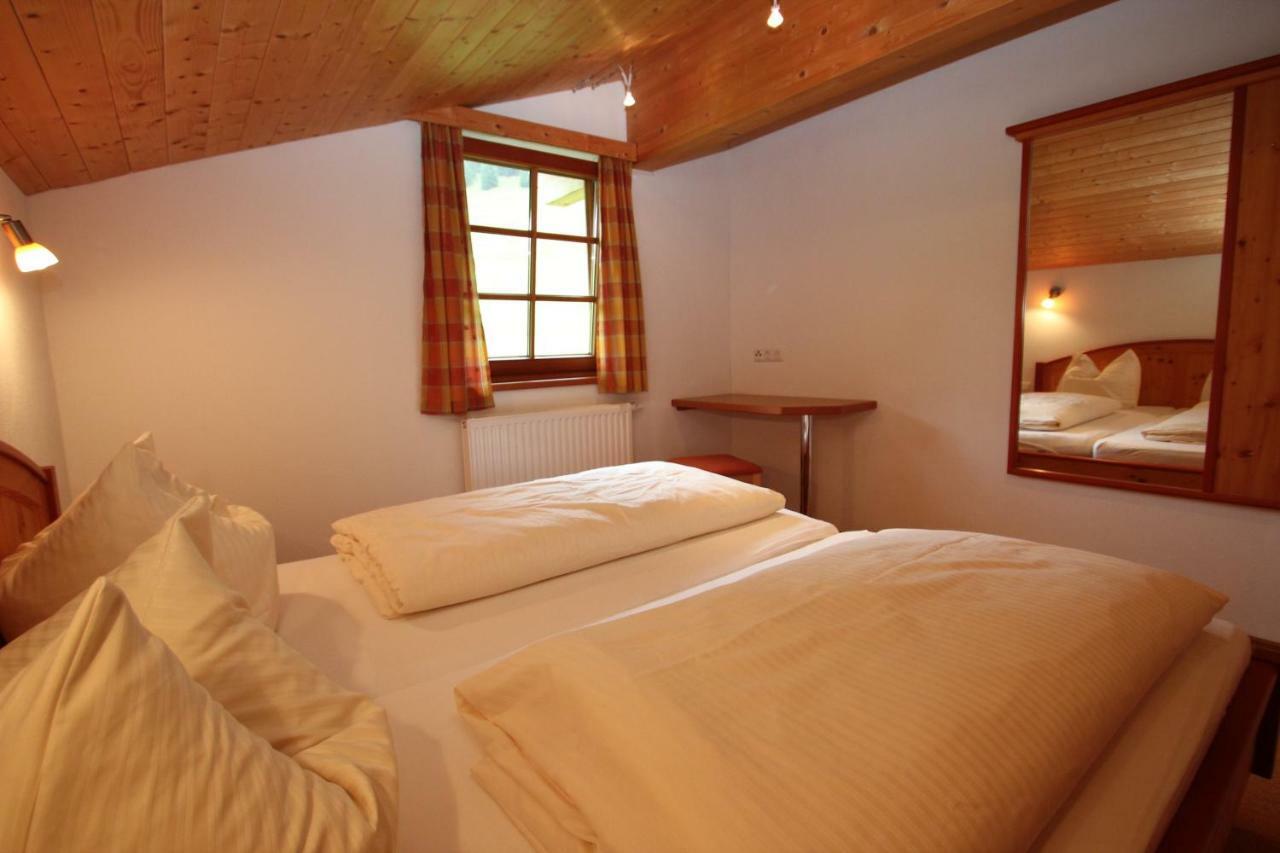 Rimmlhof & Rimmlstube Hotel Berwang Bagian luar foto