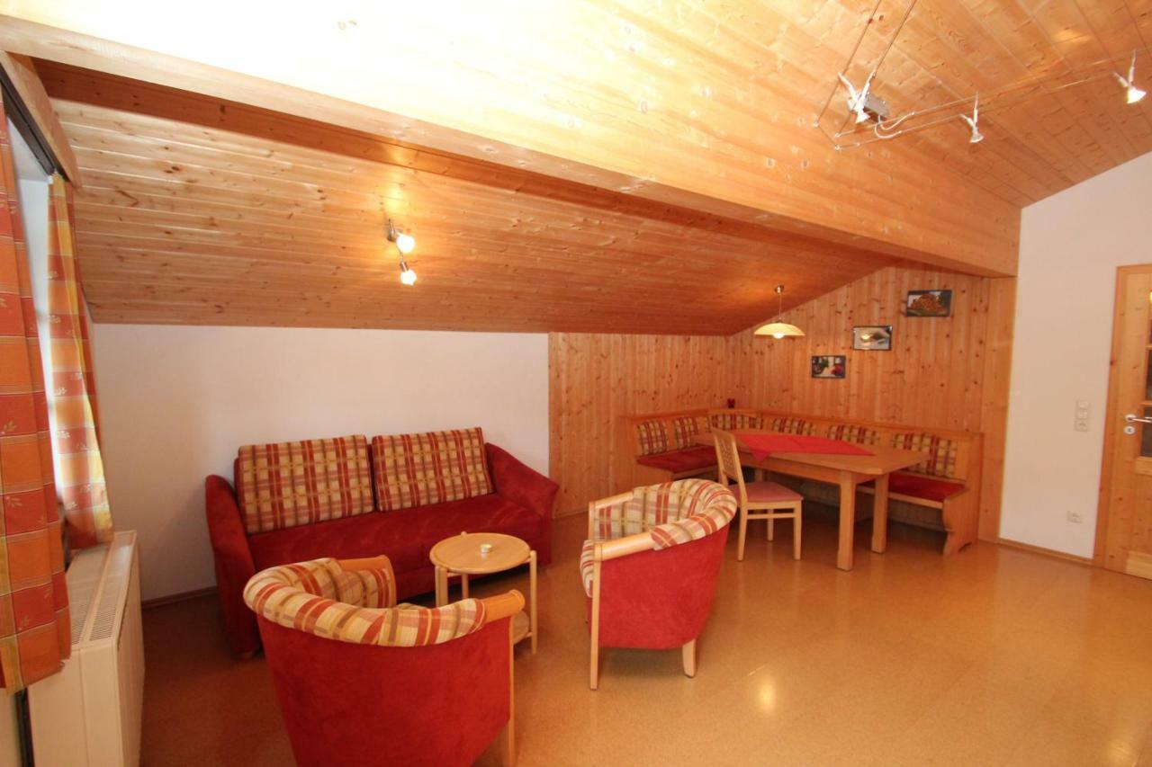 Rimmlhof & Rimmlstube Hotel Berwang Bagian luar foto