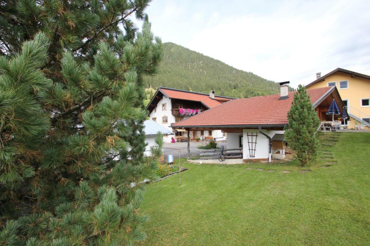 Rimmlhof & Rimmlstube Hotel Berwang Bagian luar foto