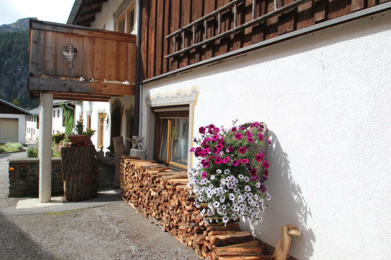 Rimmlhof & Rimmlstube Hotel Berwang Bagian luar foto
