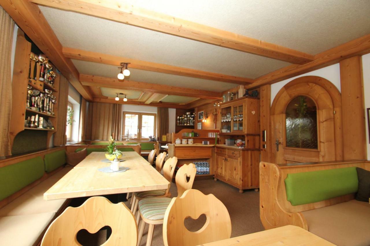 Rimmlhof & Rimmlstube Hotel Berwang Bagian luar foto