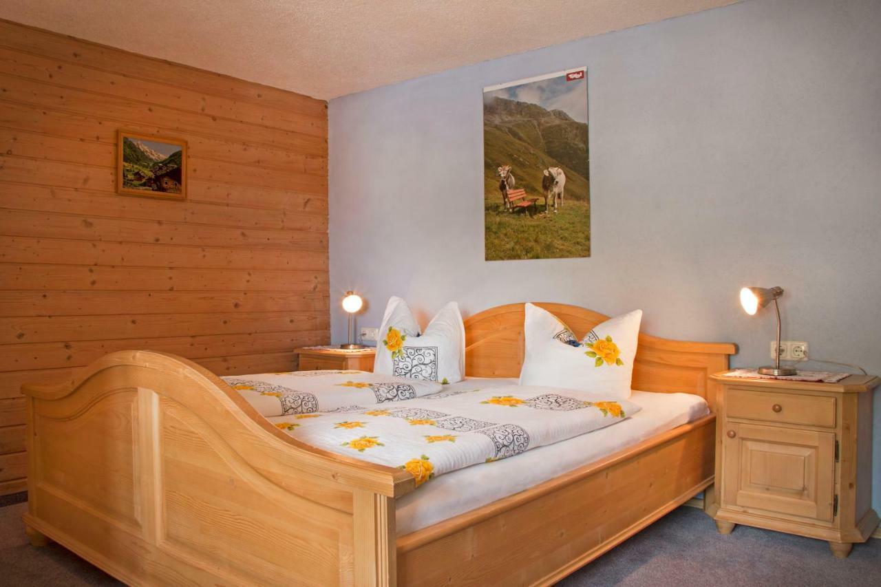 Rimmlhof & Rimmlstube Hotel Berwang Bagian luar foto