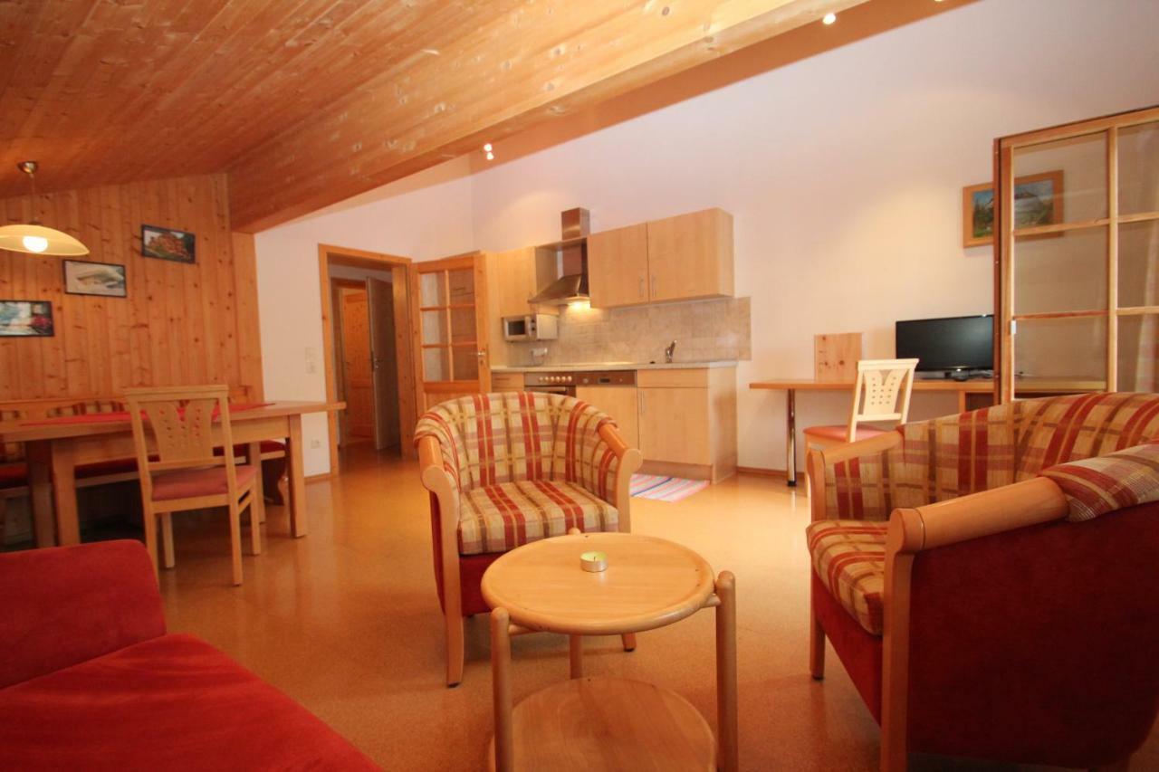 Rimmlhof & Rimmlstube Hotel Berwang Bagian luar foto